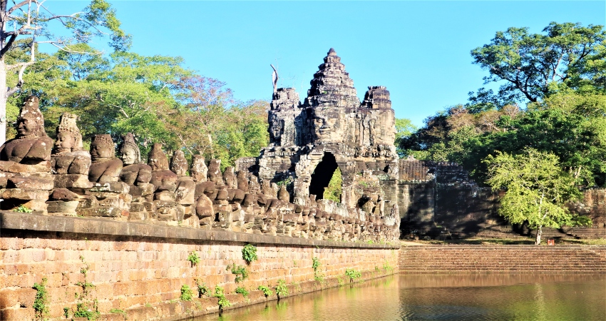 Full Day Temples of Angkor - Small Group