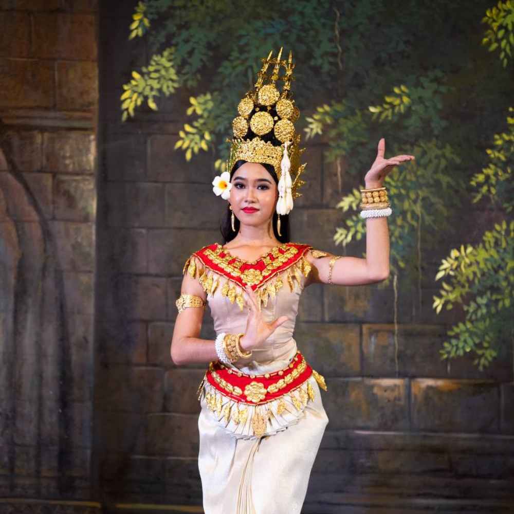 Dinner with Traditional Apsara Performance - the top Siem Reap activity for dinner and culture enthusiasts