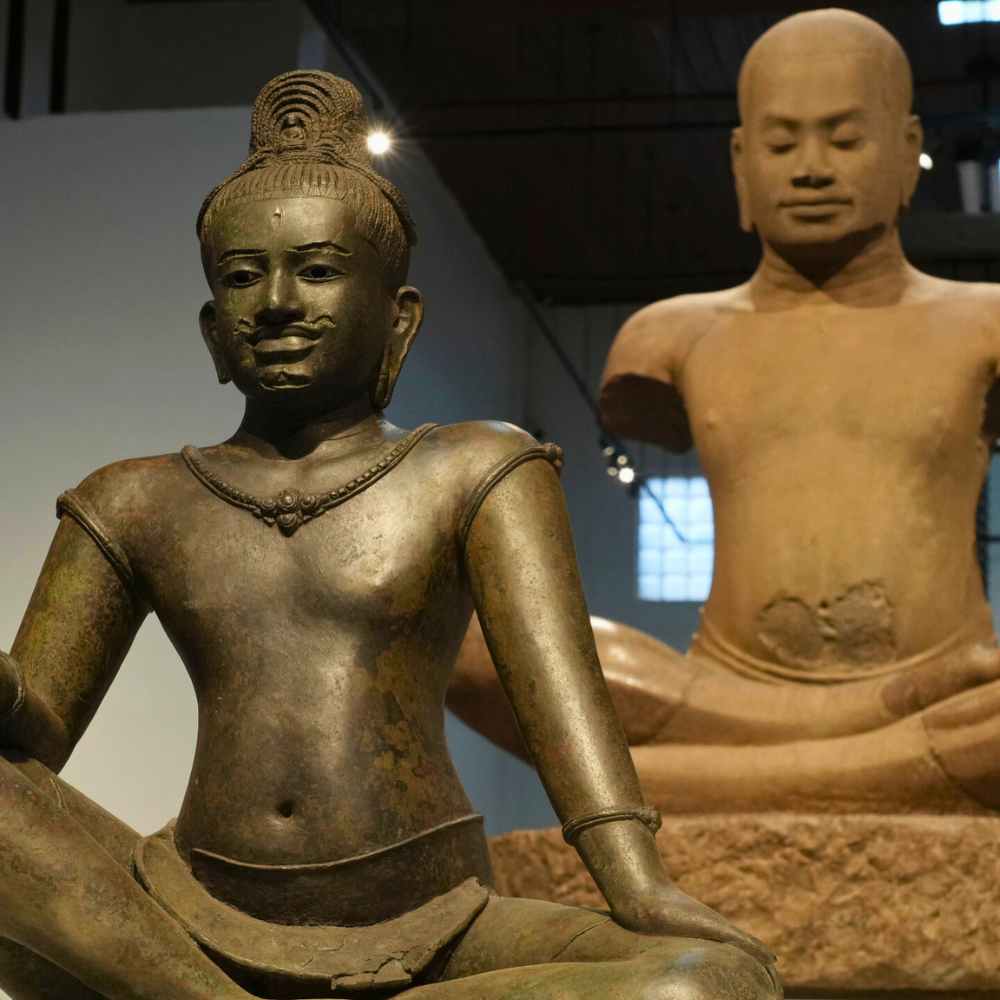 National Museum – Ochre-red building housing a vast collection of Khmer art and artifacts.