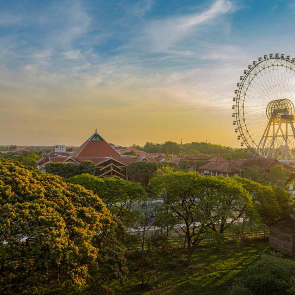 Angkor Eye Ferris Wheel