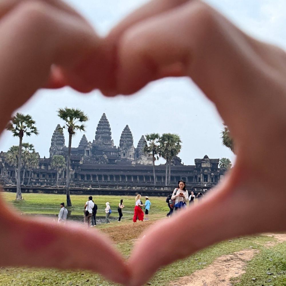 Angkor Wat Deutsch Tour - Your Private Angkor Wat Tour with German-speaking tour guide - Choose Angkor Sunset tour OR Angkor Sunrise tour