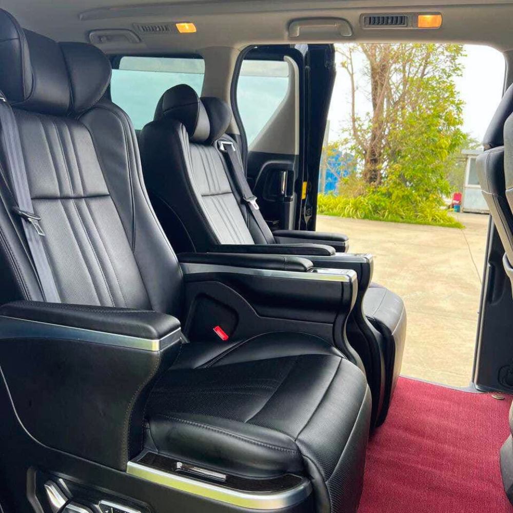 Phnom Penh to Siem Reap Private Car Transfer Service