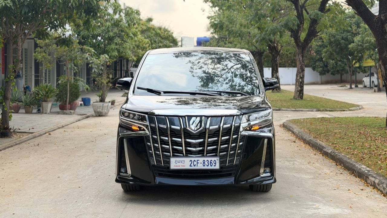 Book a private transfer from Phnom Penh to Siem Reap